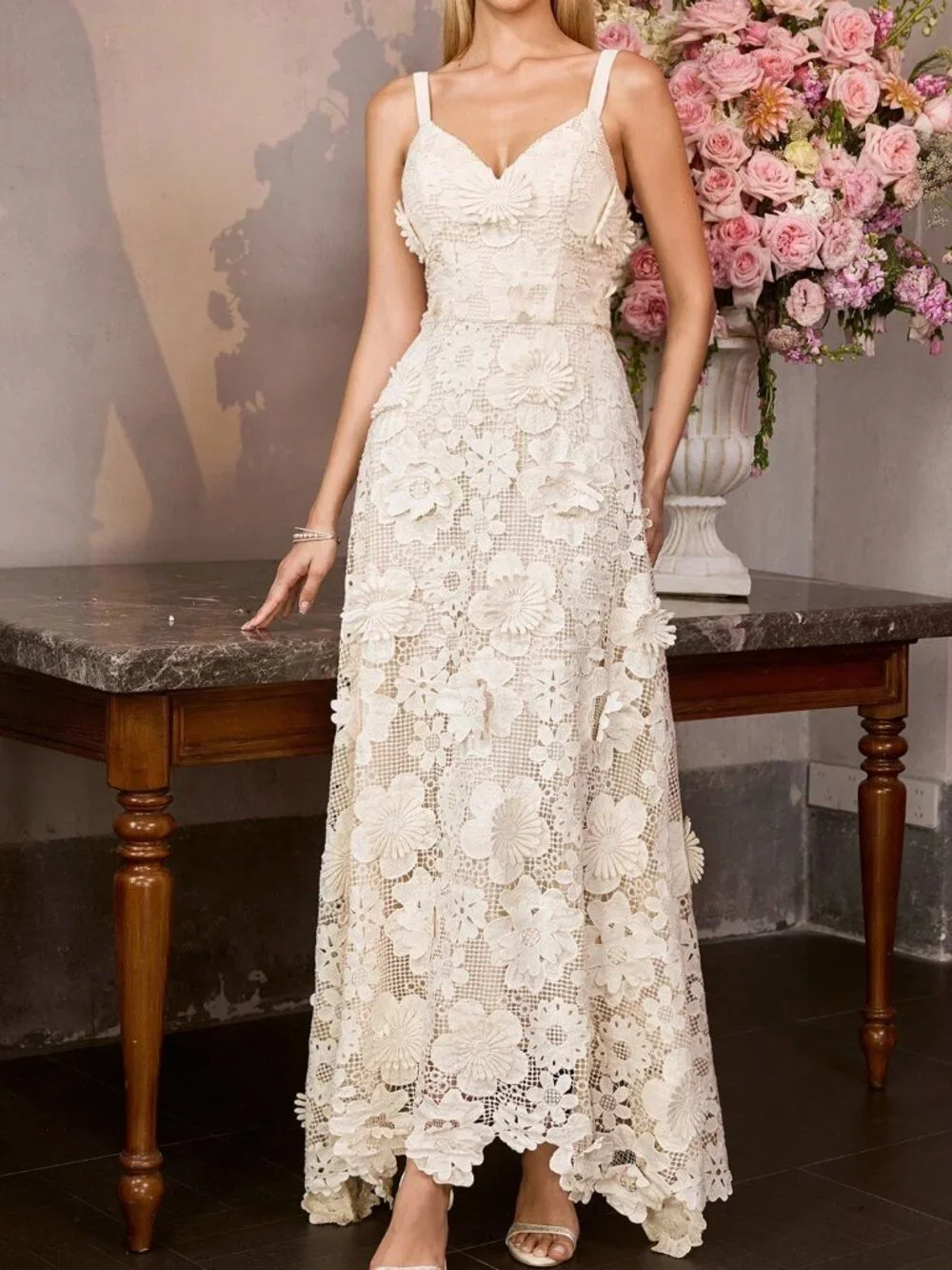 Apricot Elegant Women's Sleeveless Lace Dress with 3D Floral V-Neck Floor-Length
